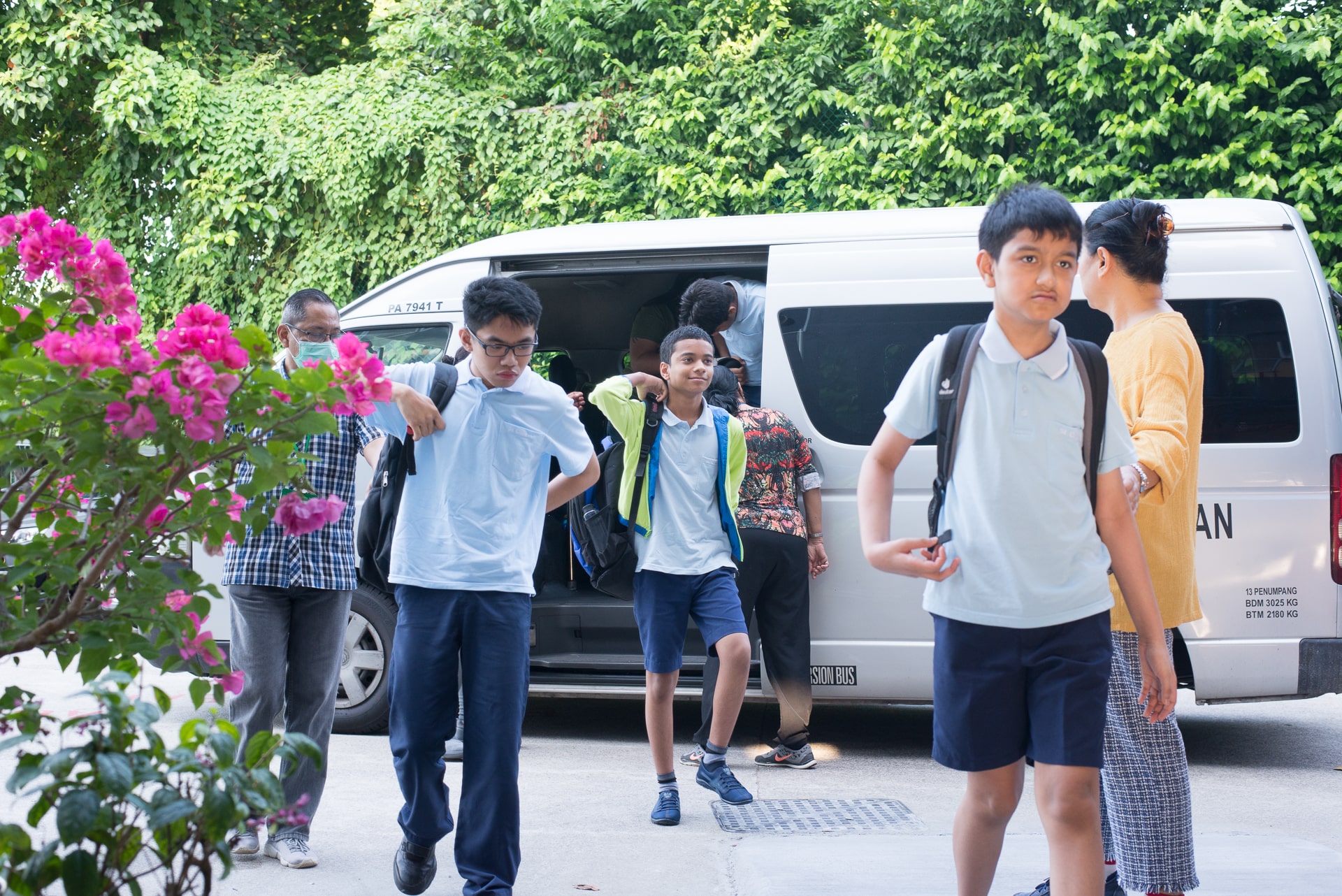 Students arriving